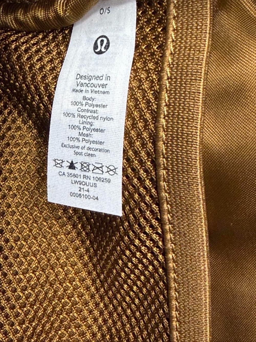 Lululemon Everywhere Fleece Belt Bag in Burnt Caramel - Picture 6 of 6